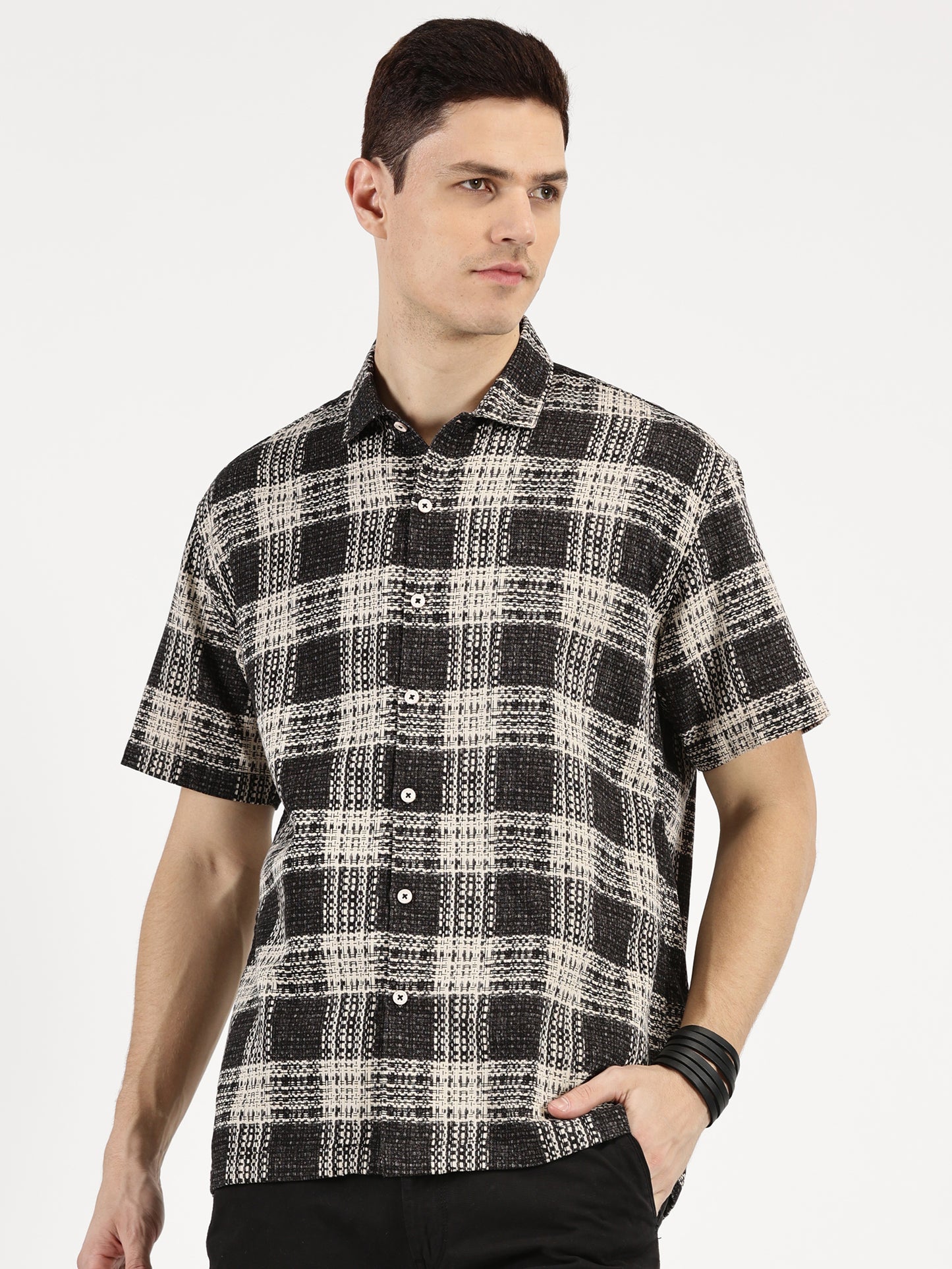 ABSTRACT CHEKERED BLACK OFFWHITE CLASSIC COLLAR HALF SLEEVE OVERSIZE SHIRT