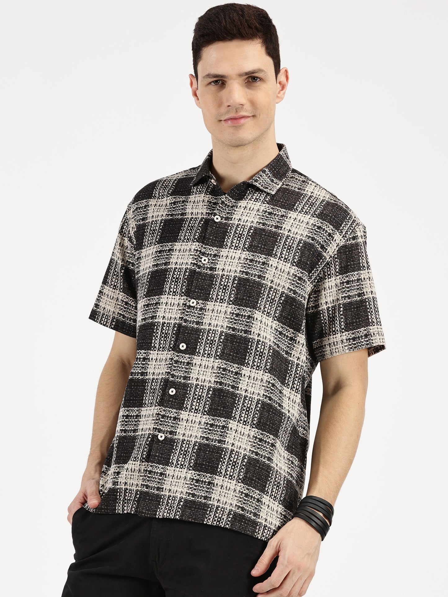 ABSTRACT CHEKERED BLACK OFFWHITE CLASSIC COLLAR HALF SLEEVE OVERSIZE SHIRT