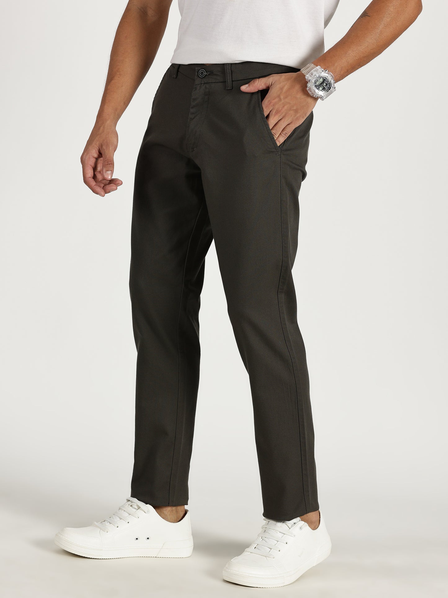 MEN'S DARK GREY REGULAR FIT TROUSER WITH STRAIGHT POCKET