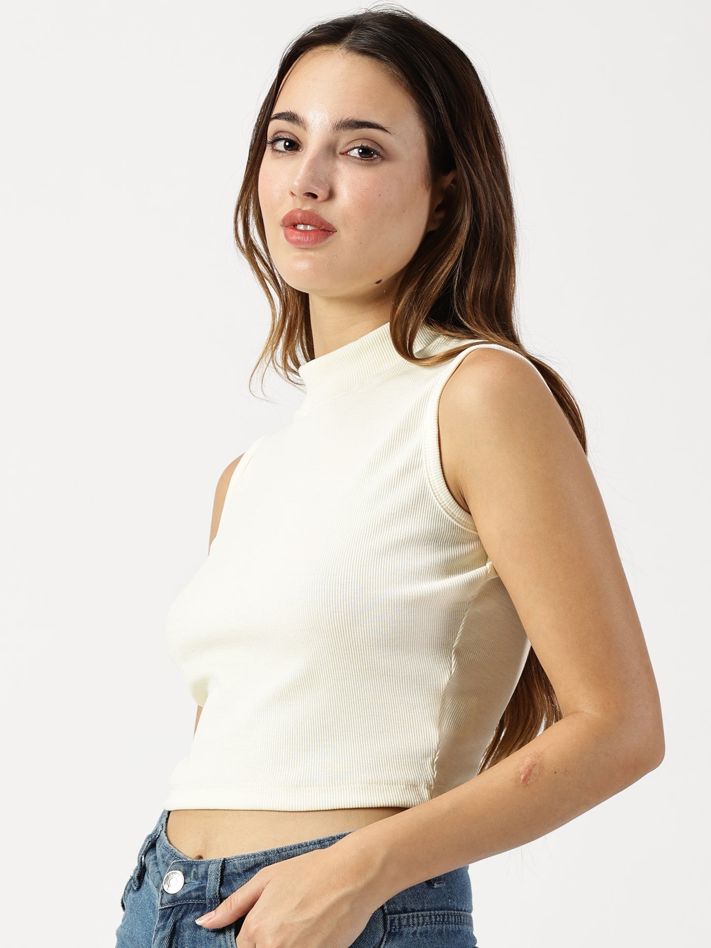 HIGH NECK HALTER CROP TOP