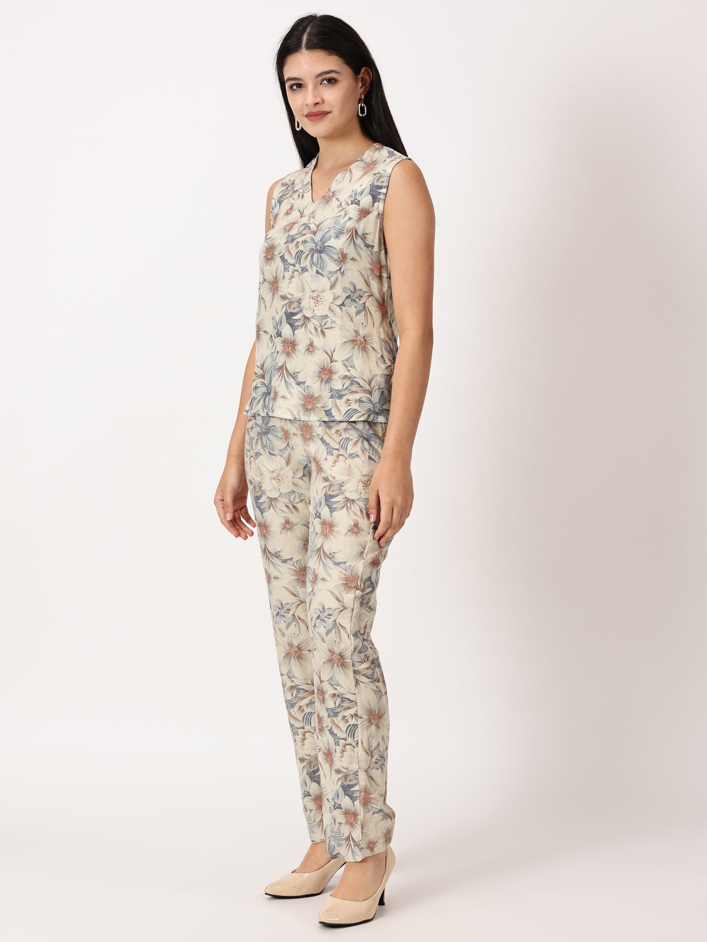 FLORAL PRINTED 'V' NECK TOP & STRAIGHT PANT