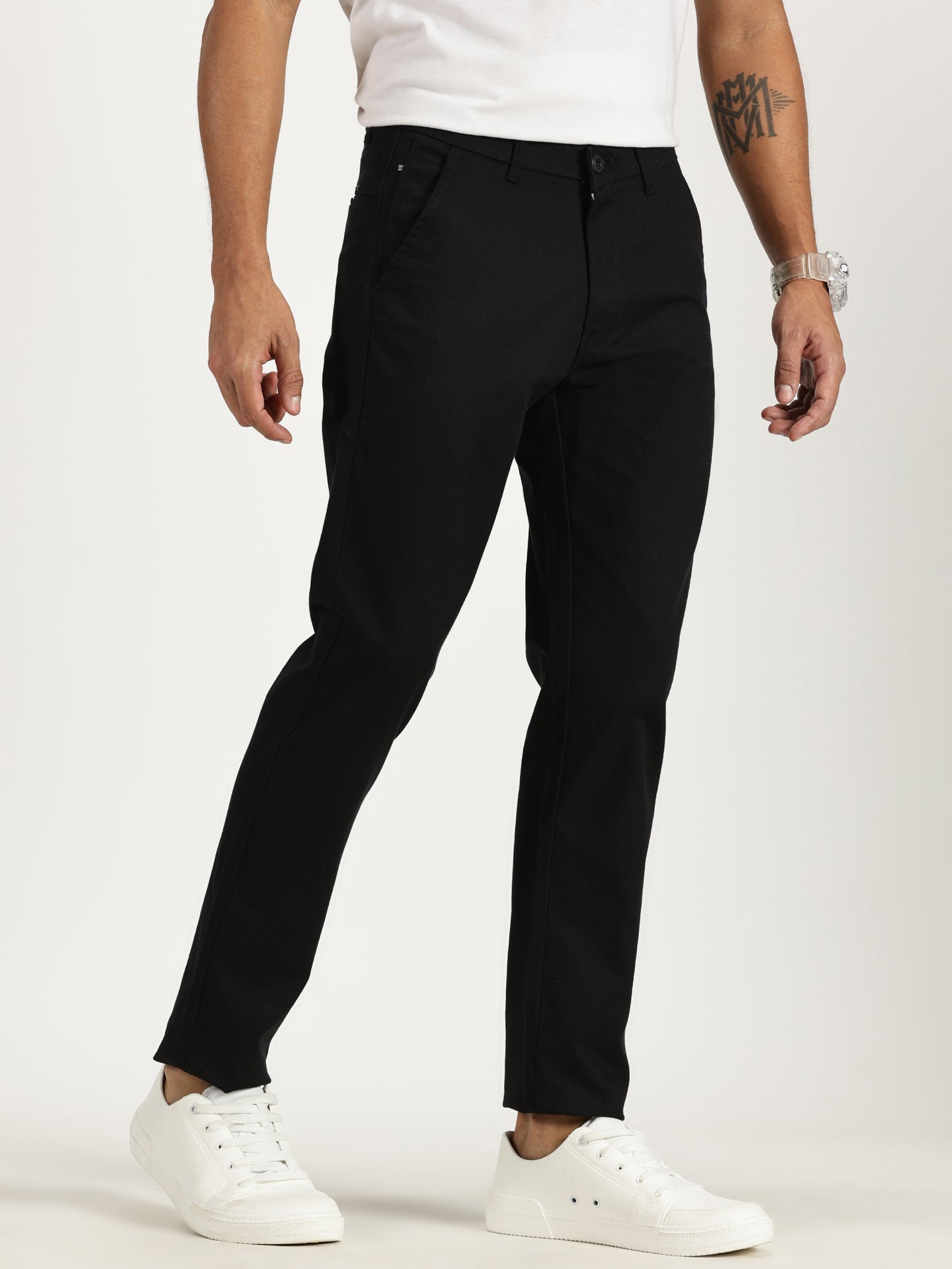 MEN'S BLACK REGULAR FIT TROUSER WITH STRAIGHT POCKET