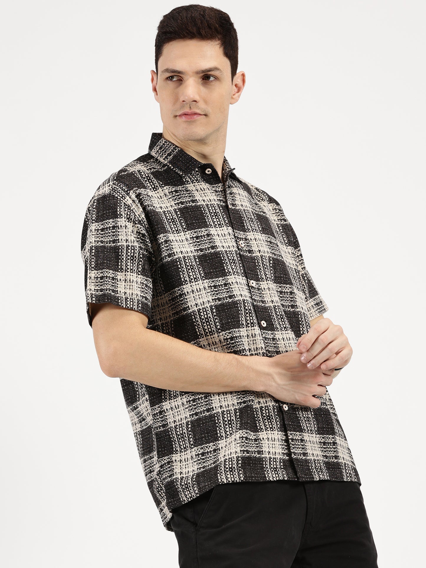 ABSTRACT CHEKERED BLACK OFFWHITE CLASSIC COLLAR HALF SLEEVE OVERSIZE SHIRT