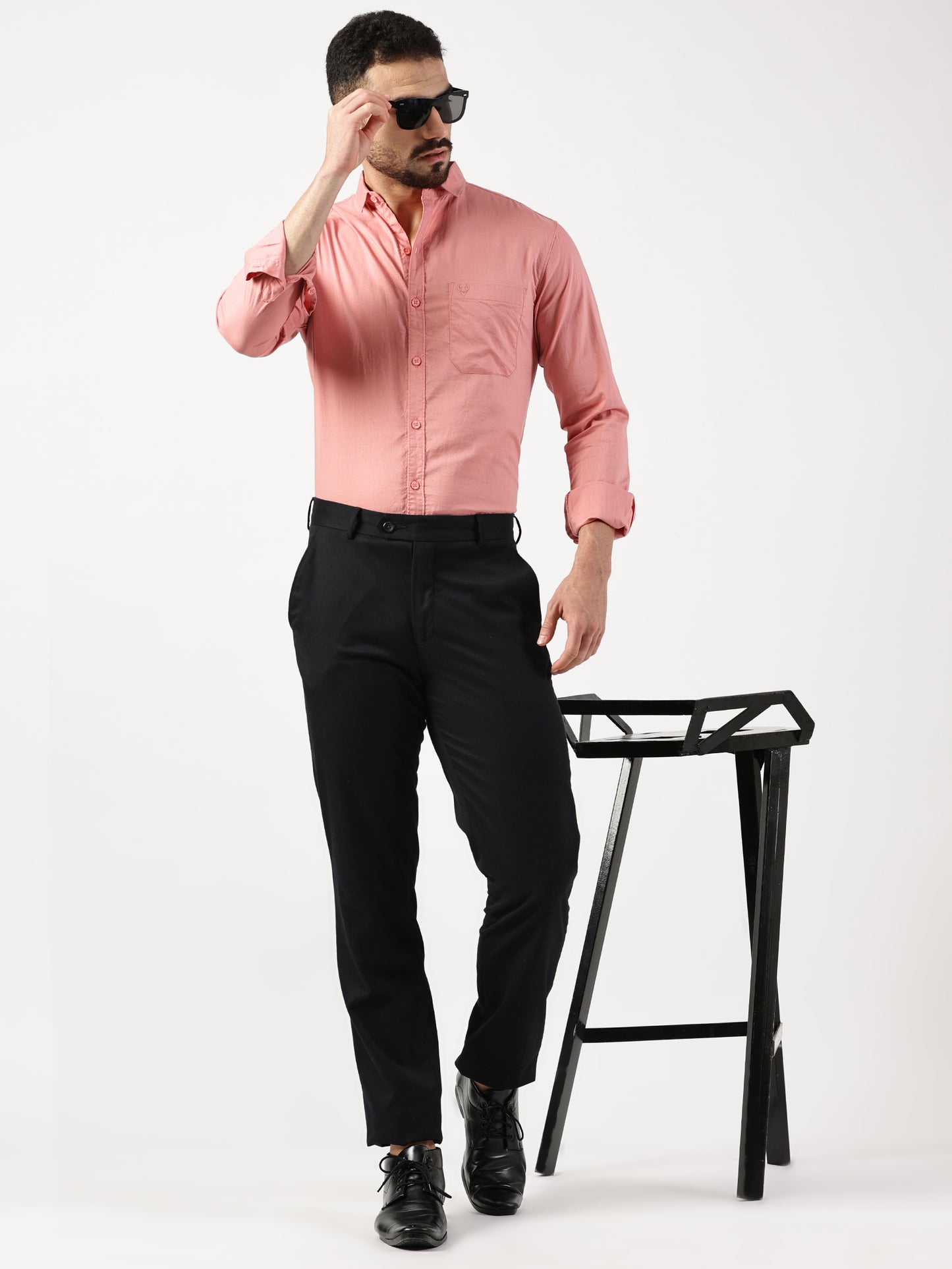 MEN SMART FIT SHIRT WITH SPREAD COLLAR