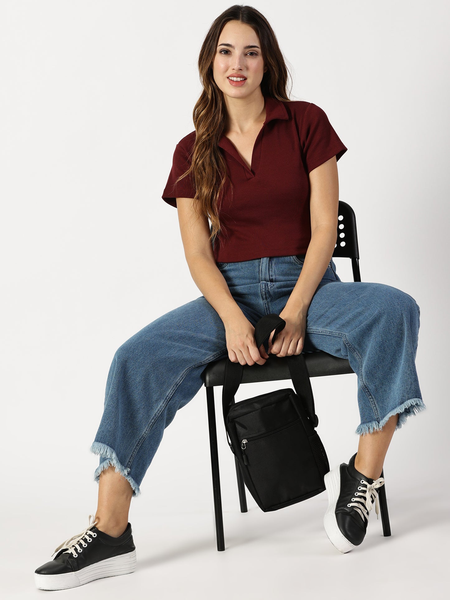 STRETCHABLE POLO CROP TOP