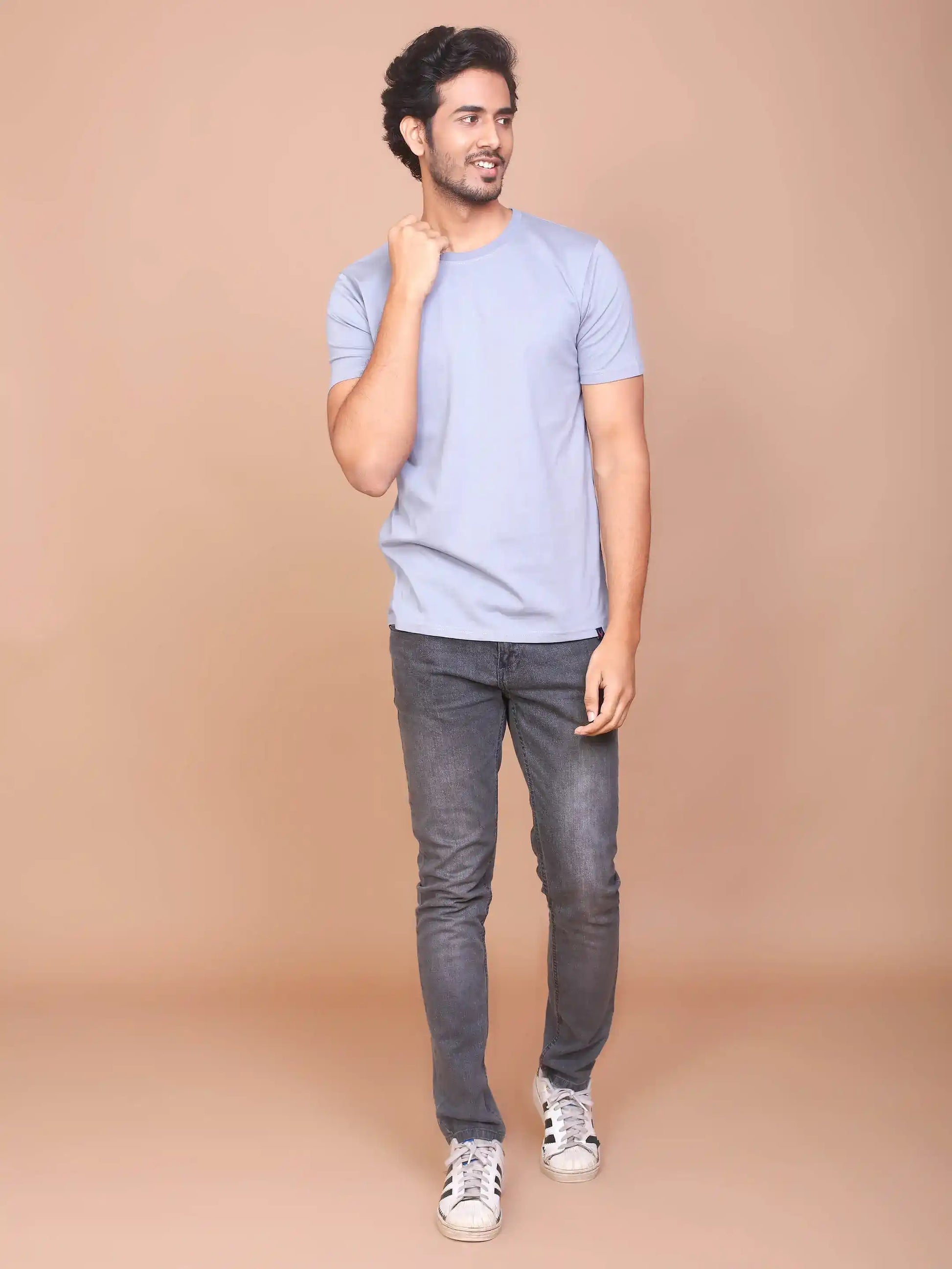 Buy-Ravinik-Grey-Solid-Coloured-Round-Neck-Half-Sleeve-Cotton-Slim-Fit-T-shirt-For-Men