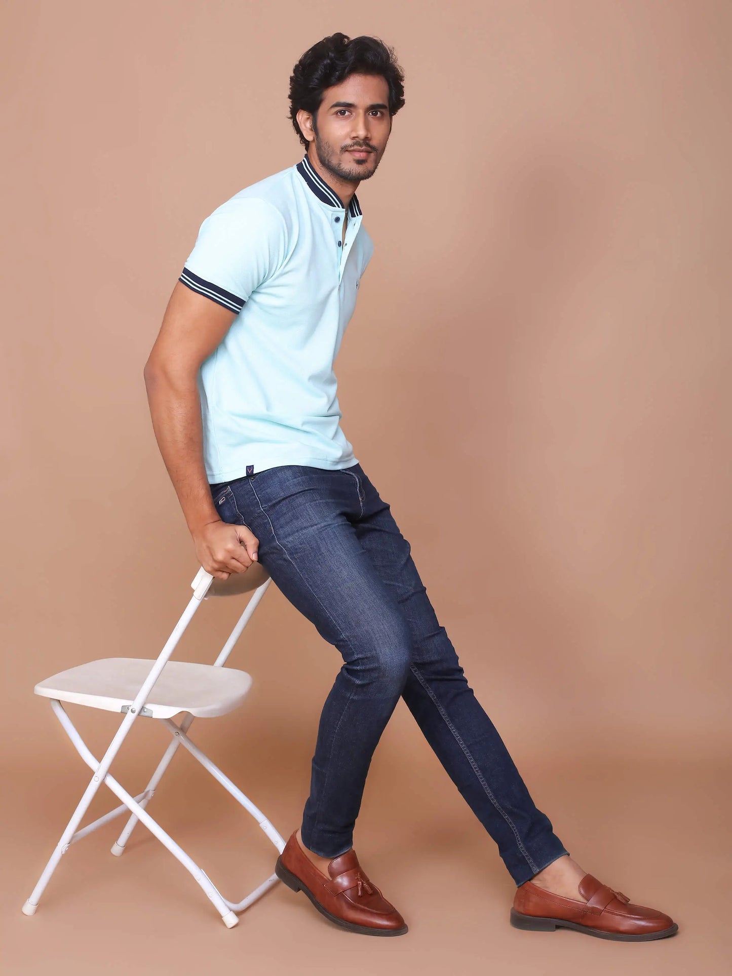 Buy-Ravinik-MEN-SOLID-TURQUOISE-GREEN-HALF-SLEEVE-BAND-COLLAR-POLO-T-SHIRT