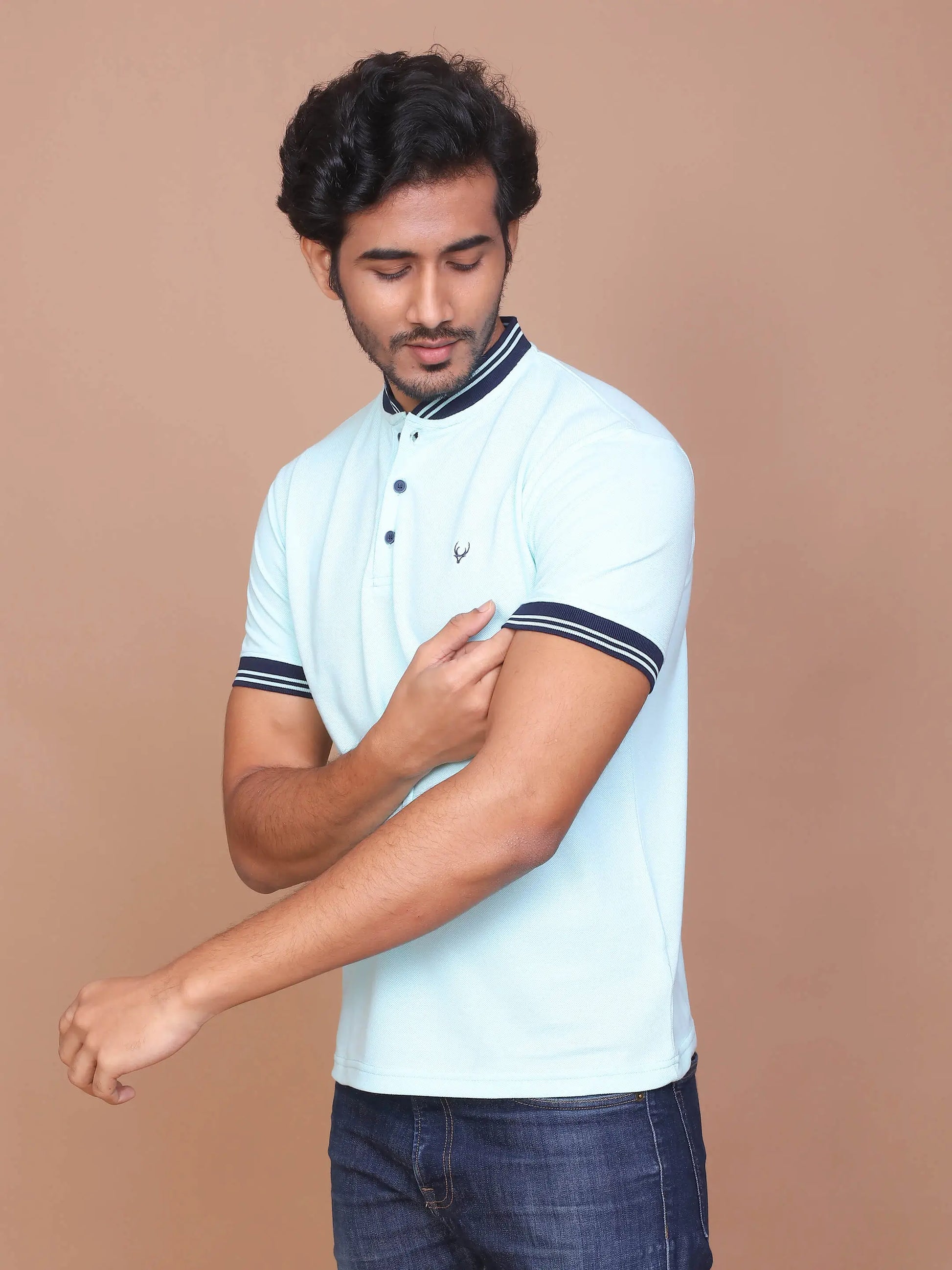 Buy-Ravinik-MEN-SOLID-TURQUOISE-GREEN-HALF-SLEEVE-BAND-COLLAR-POLO-T-SHIRT