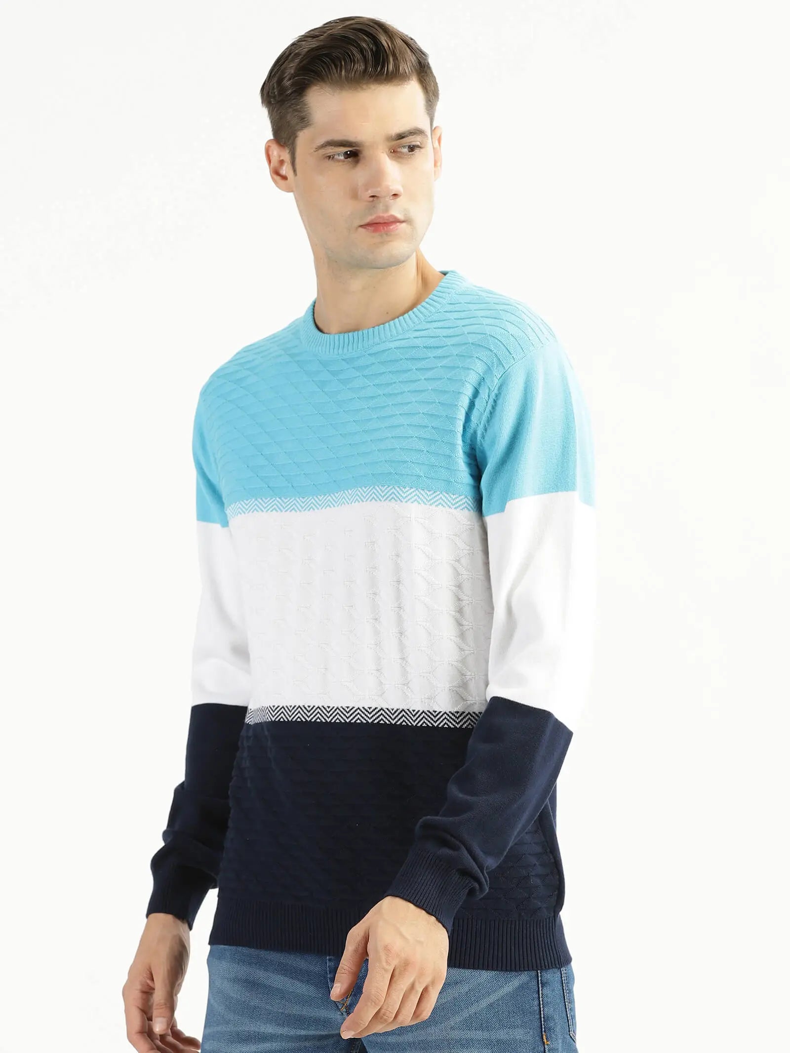 Buy-3D-TRIGON-KNITTED-ROUND-NECK-SKY-BLUE-WHITE-NAVY-FULL-SLEEVE-SWEATSHIRT-Ravinik 