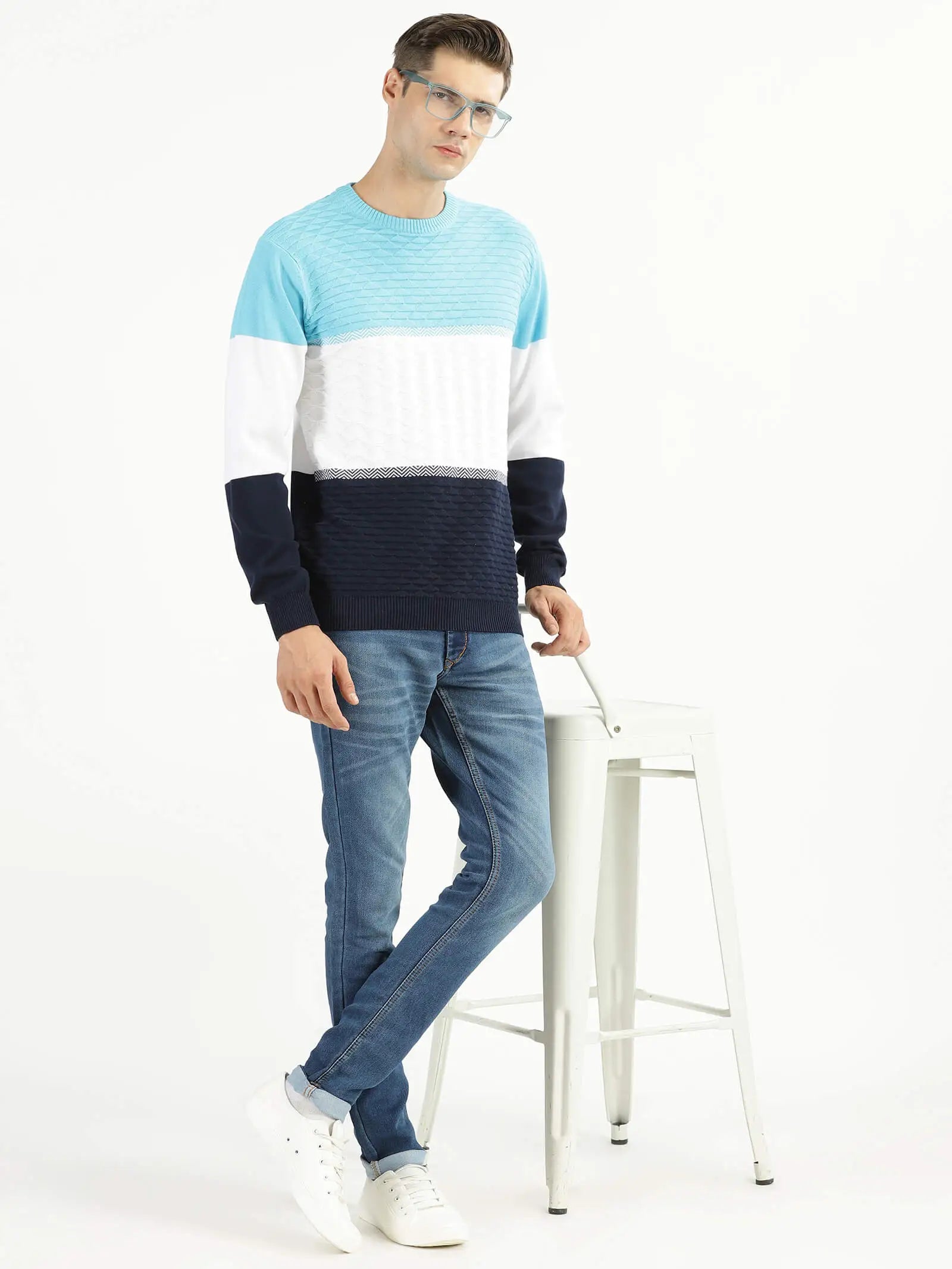 Buy-3D-TRIGON-KNITTED-ROUND-NECK-SKY-BLUE-WHITE-NAVY-FULL-SLEEVE-SWEATSHIRT-Ravinik 