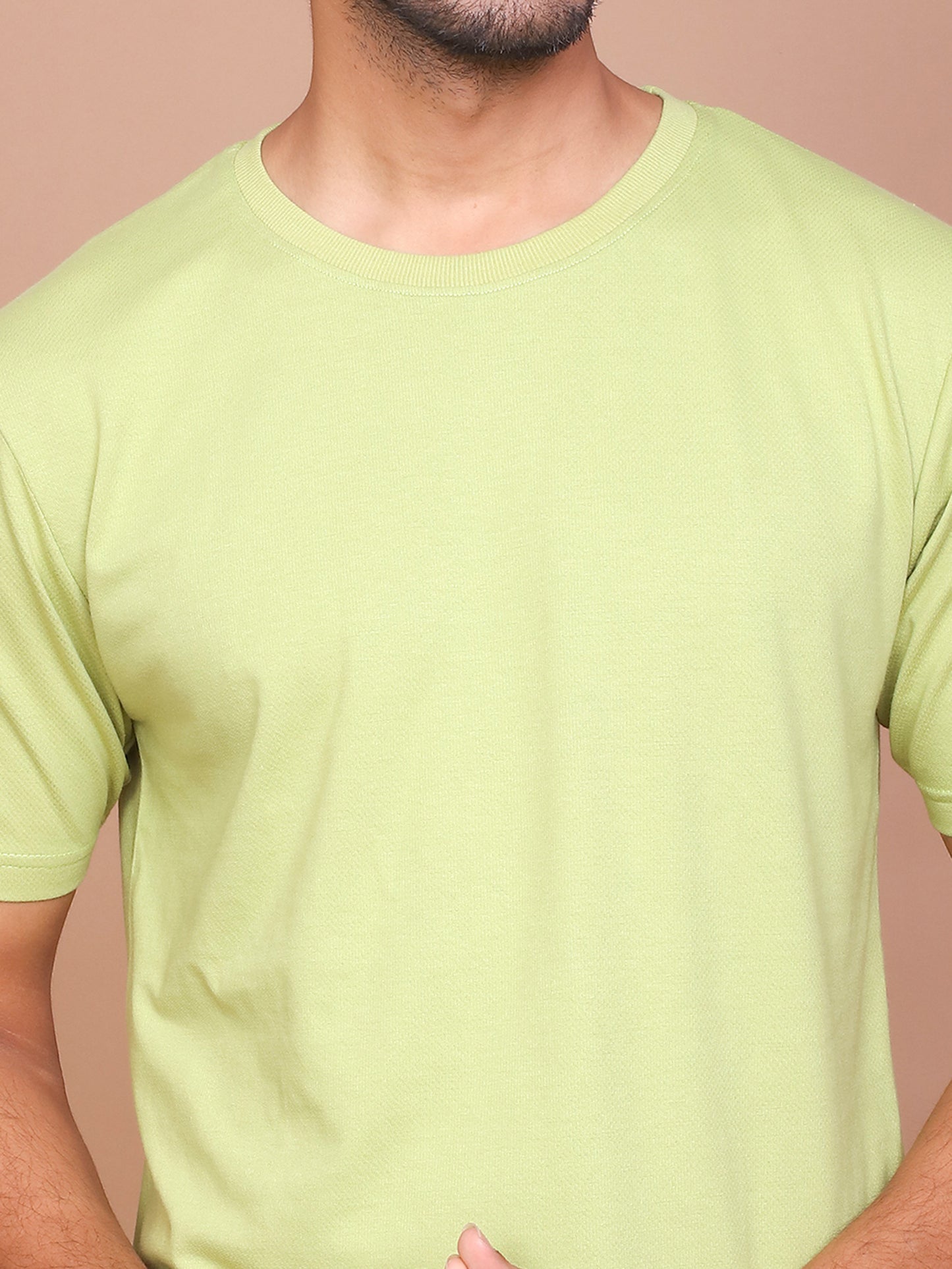 RICE KNIT LIGHT GREEN COLORED ROUND NECK TSHIRT - Ravinik 