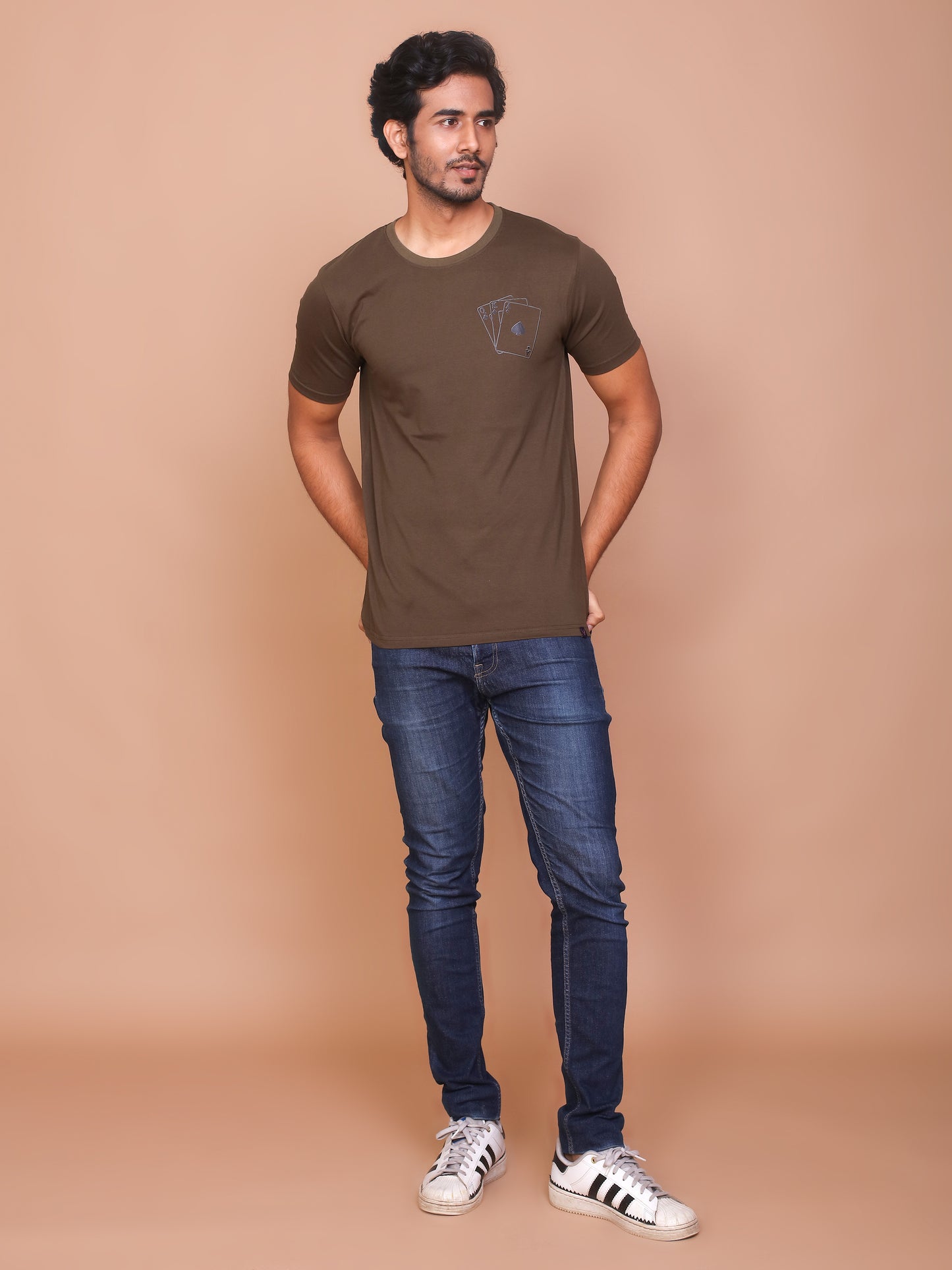 PLAY CARDS LINE ART OLIVE ROUND NECK TSHIRT - Ravinik 