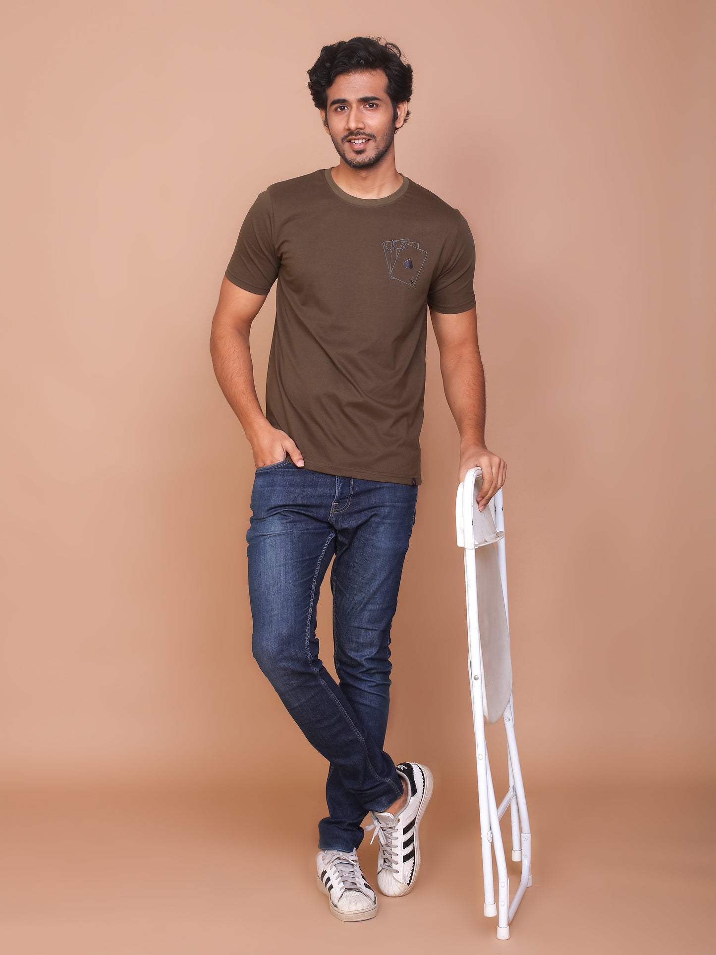 PLAY CARDS LINE ART OLIVE ROUND NECK TSHIRT - Ravinik 