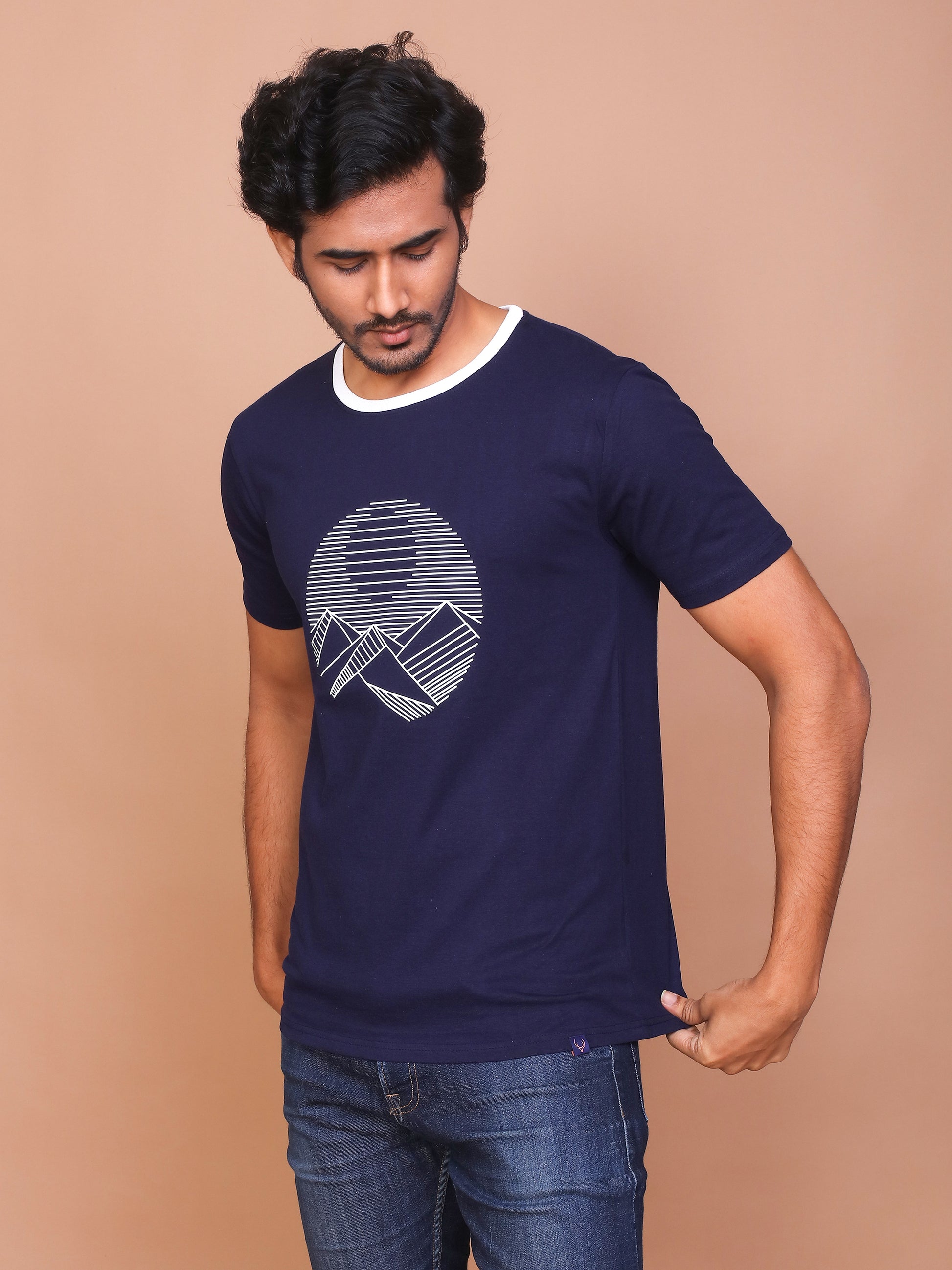 SCENIC LINE ART NAVY BLUE ROUND NECK TSHIRT - Ravinik 