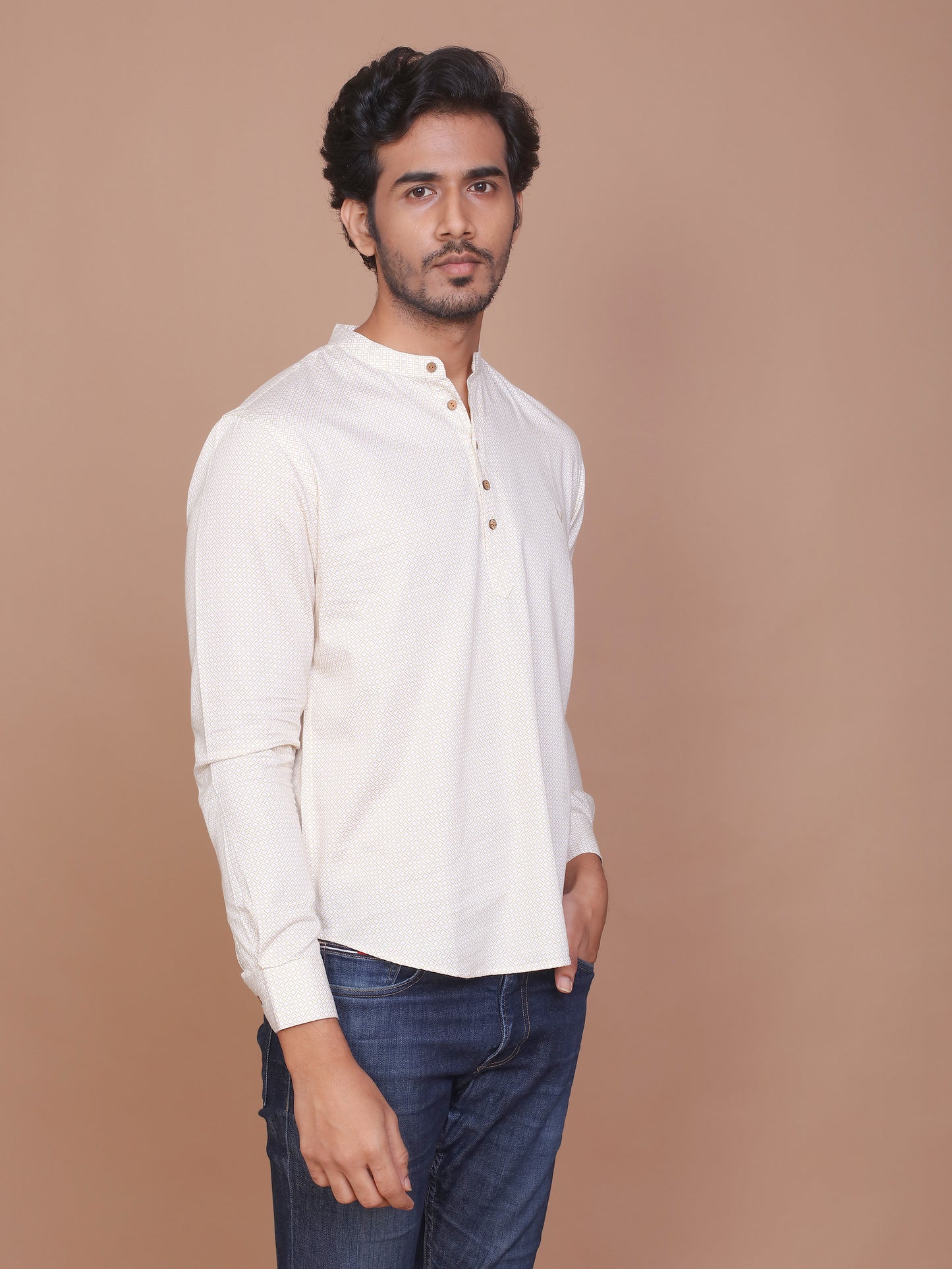 WHITE ETHNIC PRINTED KURTA - Ravinik 