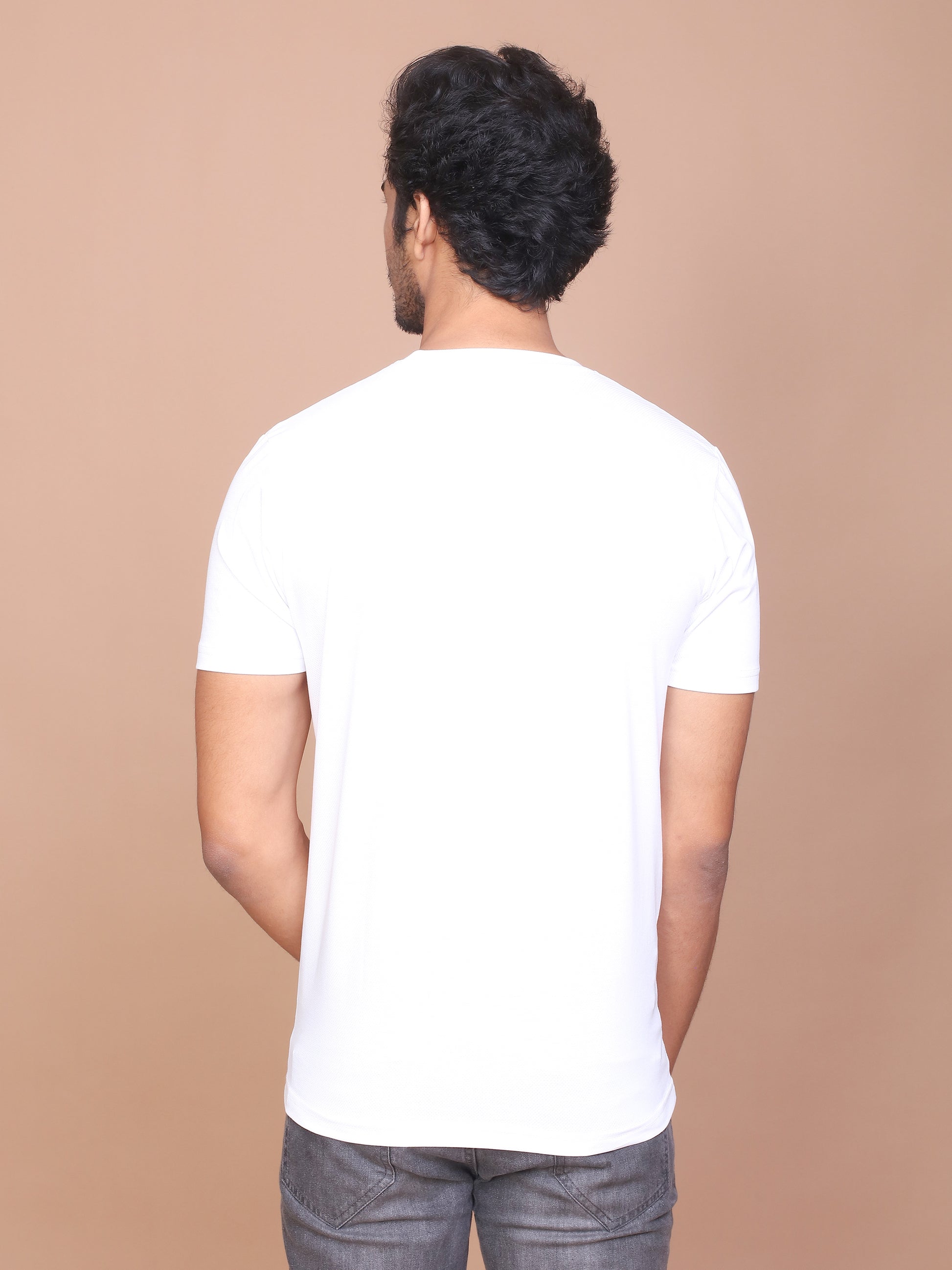 RICE KNIT WHITE COLORED ROUND NECK TSHIRT - Ravinik 