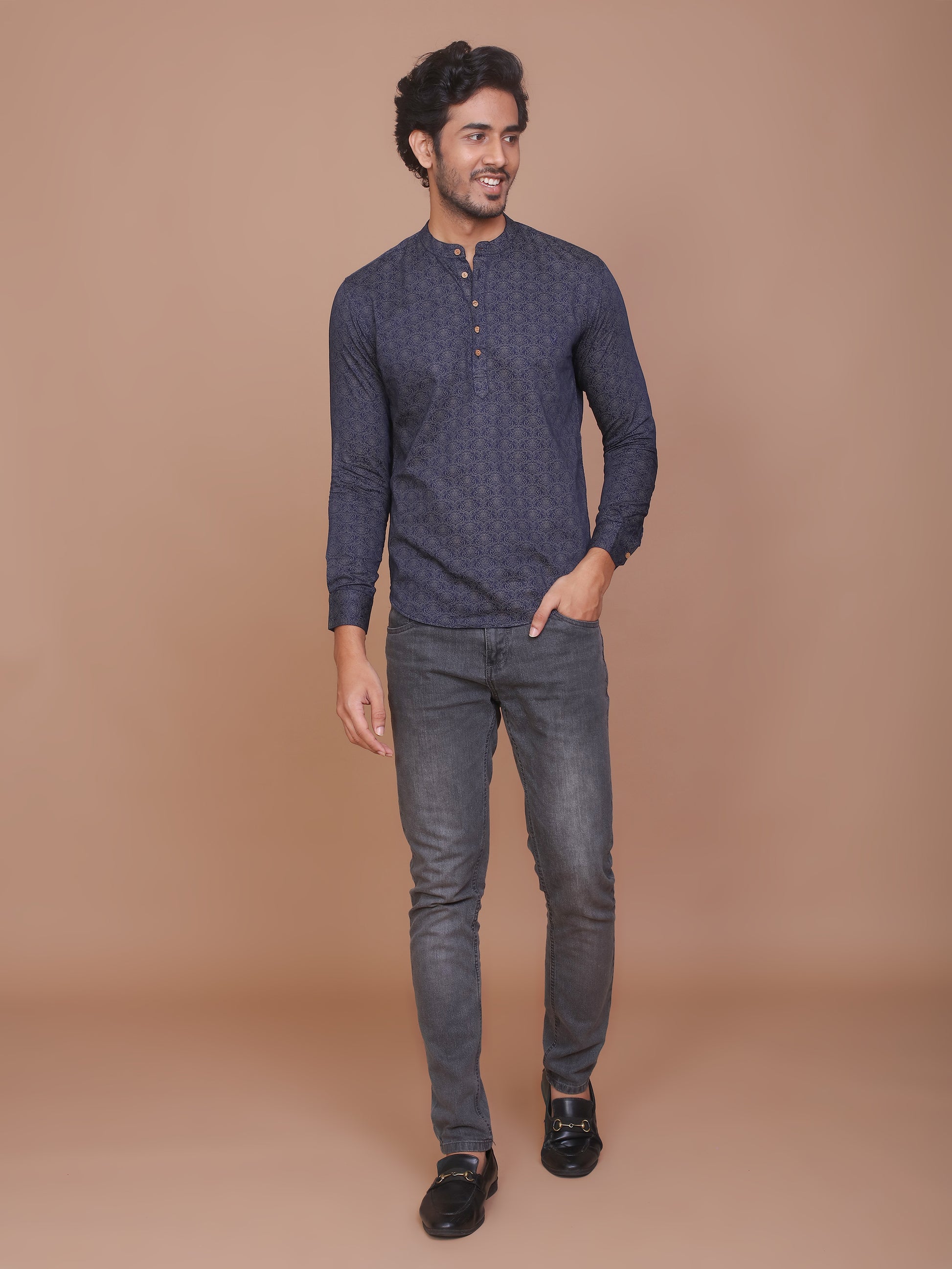 NAVY BLUE ETHNIC PRINTED KURTA - Ravinik 