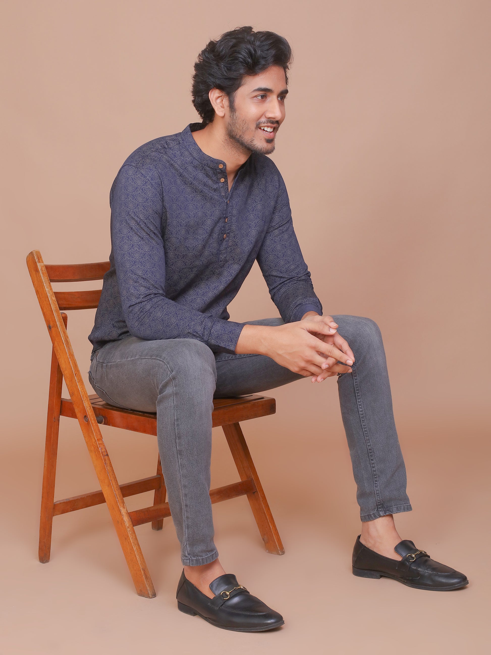 NAVY BLUE ETHNIC PRINTED KURTA - Ravinik 