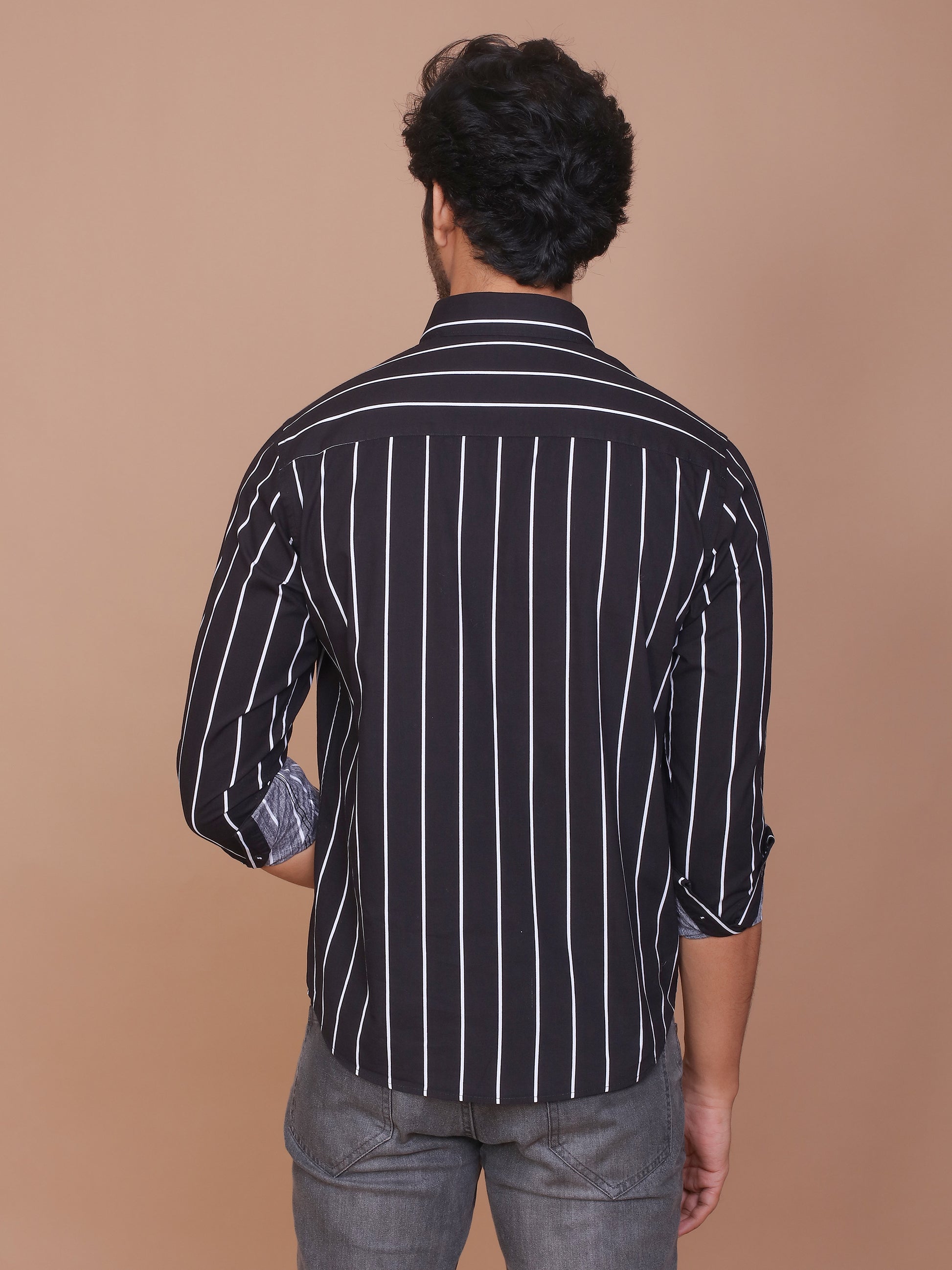 PINSTRIPE BLACK CLASSIC COLLAR SHIRT - Ravinik 