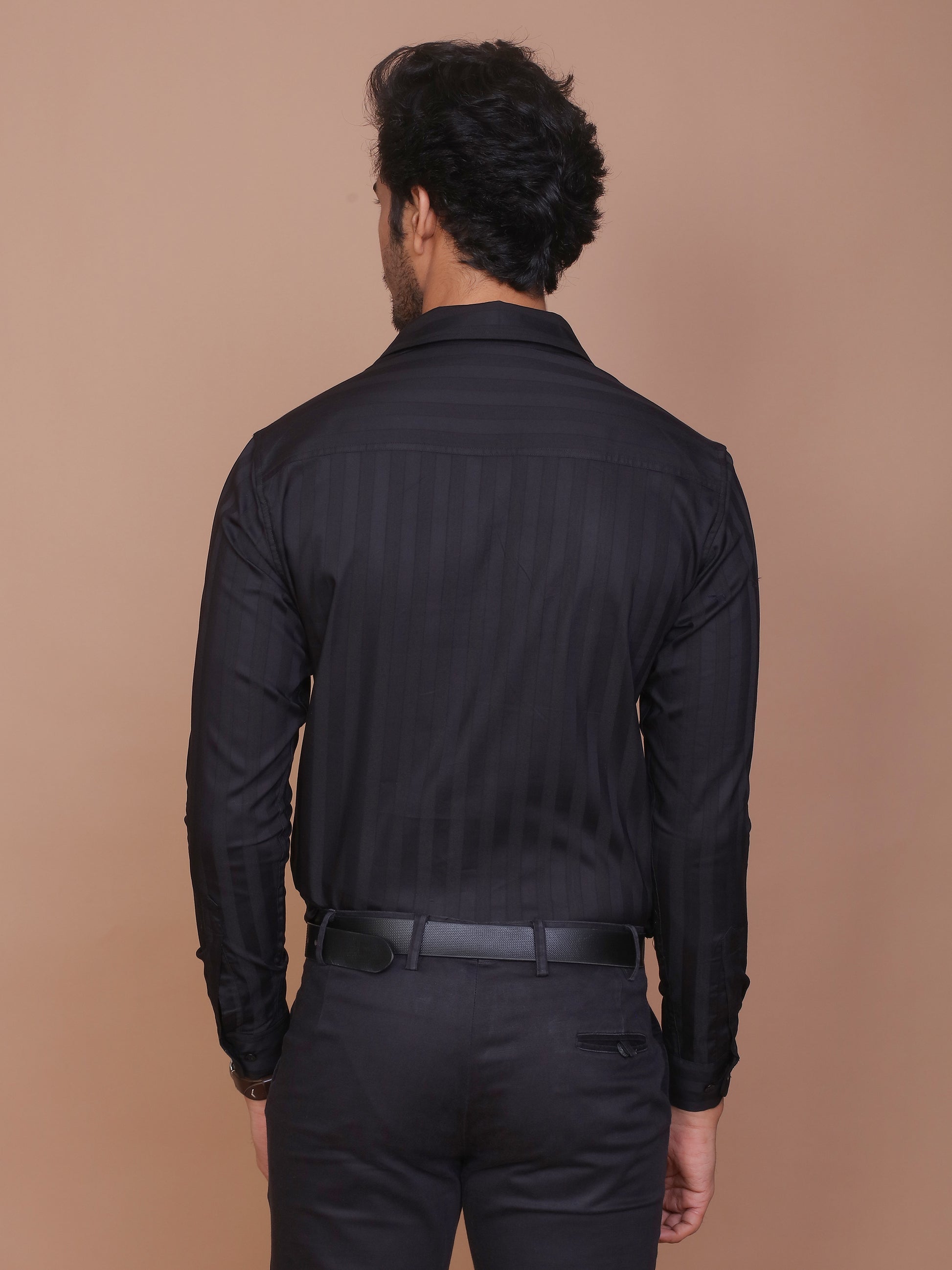 SHADOW STRIPE LYCRA CLASSIC COLLAR BLACK SHIRT - Ravinik 