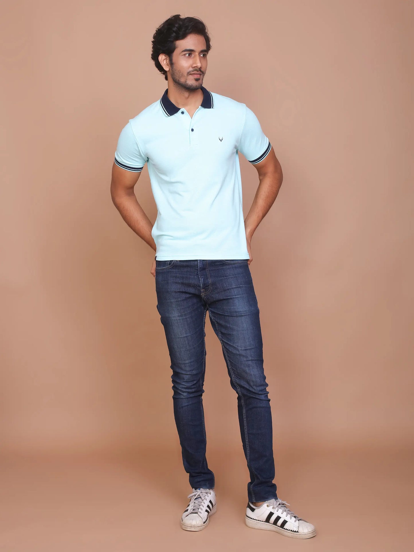 Men's Solid Turquoise Green Collar Polo Half Sleeve Slim Fit Cotton T-shirt - Ravinik 