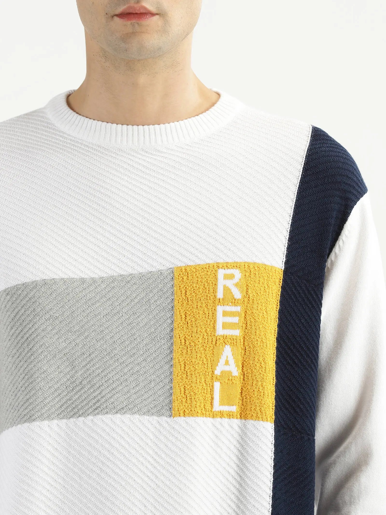 Buy-Ravinik-Men-Real-Knitted-Round-Neck-White-Cotton-Sweatshirt