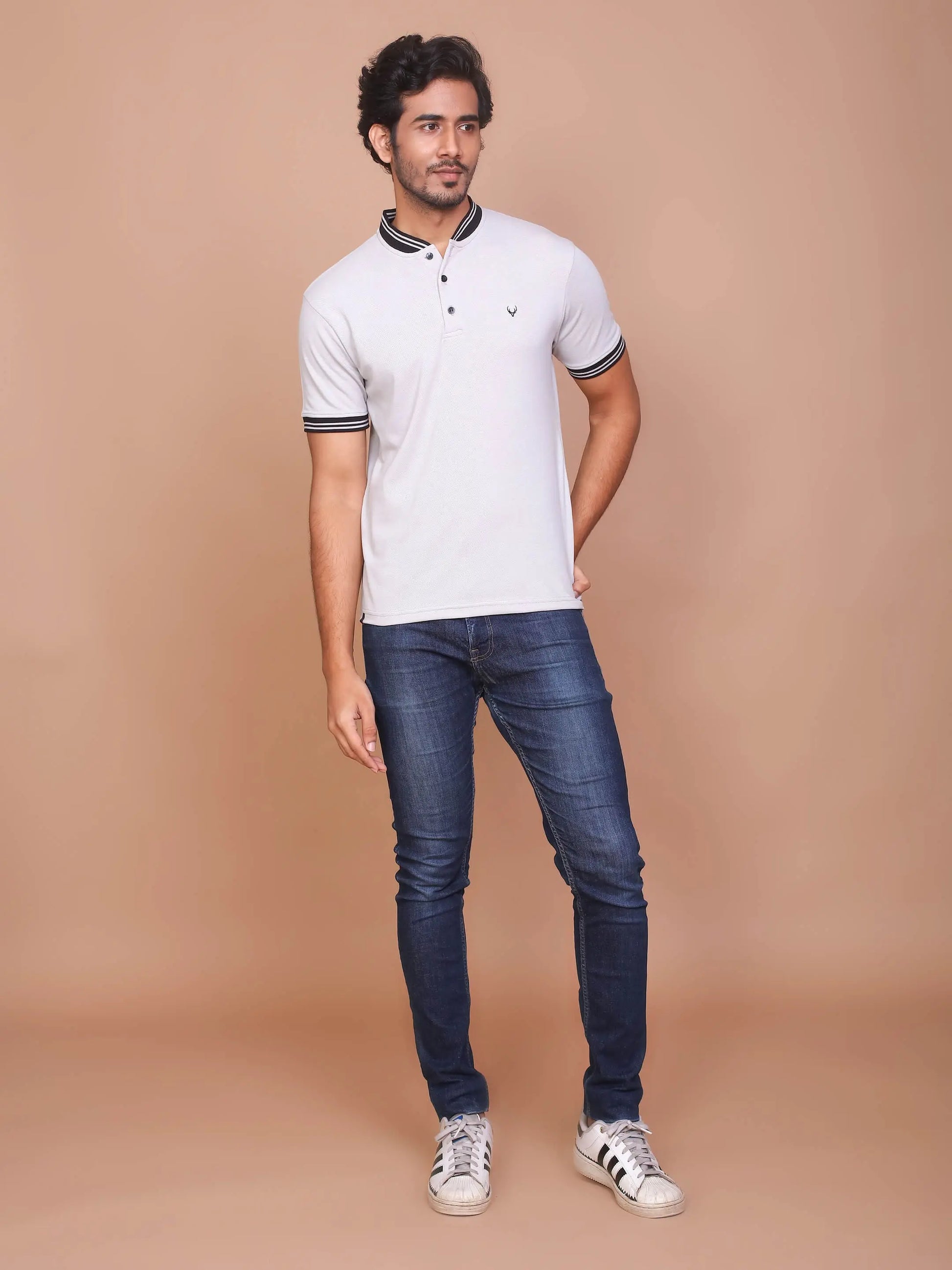 BUY-RAVINIK-MEN-SOLID-GREY-HALF-SLEEVE-BAND-COLLAR-POLO-T-SHIRT