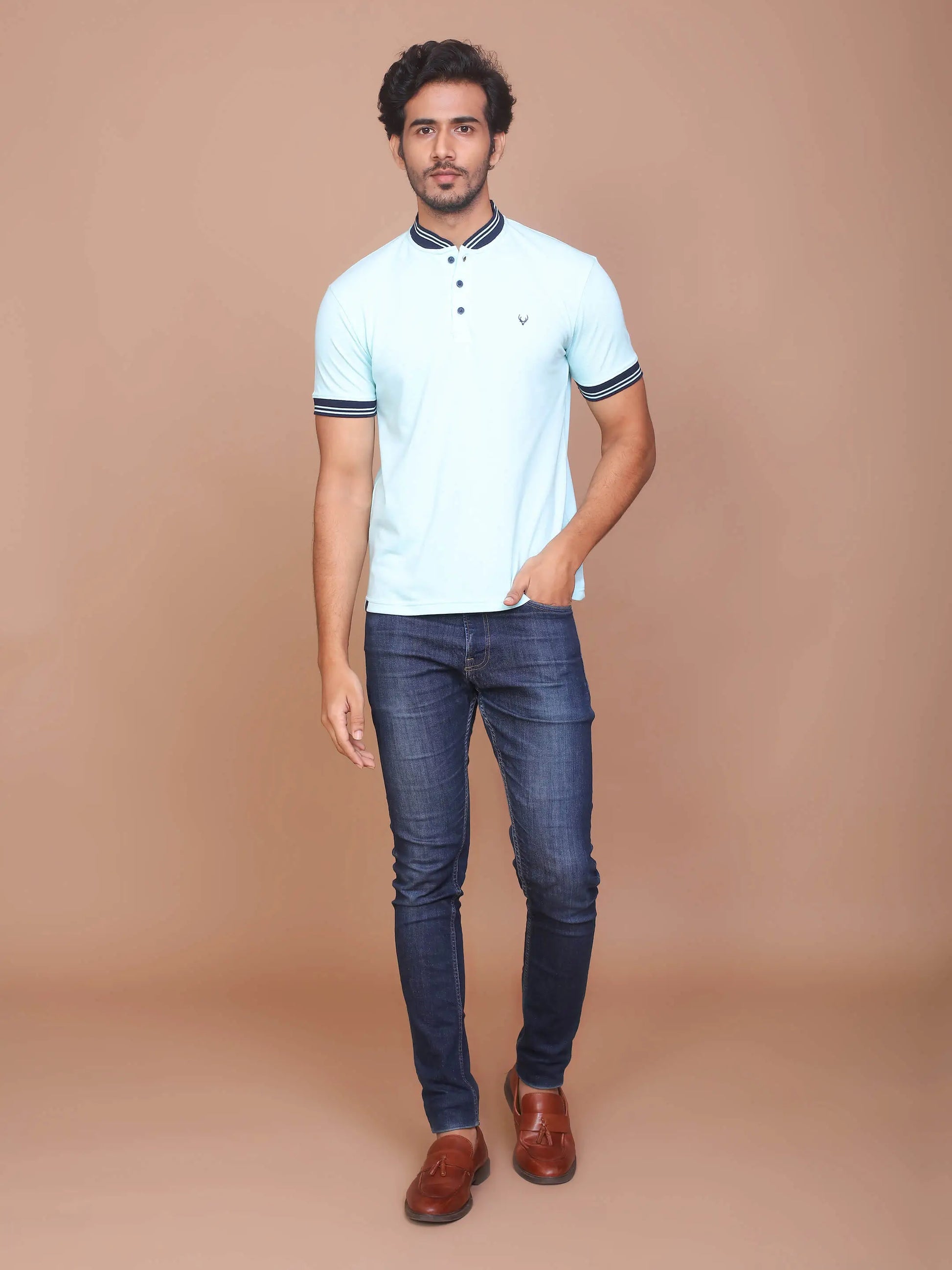 Buy-Ravinik-MEN-SOLID-TURQUOISE-GREEN-HALF-SLEEVE-BAND-COLLAR-POLO-T-SHIRT