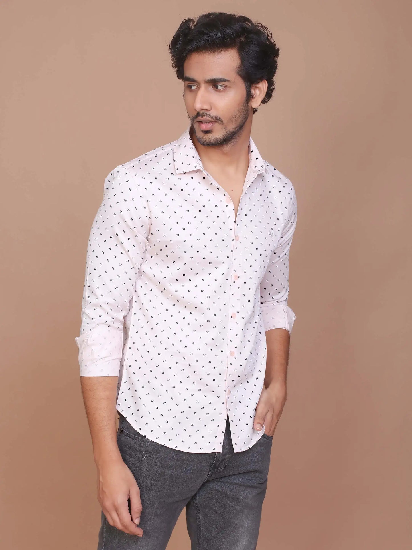 Buy-Ravinik-Men-Casual-Smart-Print-Classic-Collar-Cotton-Light-Pink-Slim-Fit-Shirt-Online-For-Men