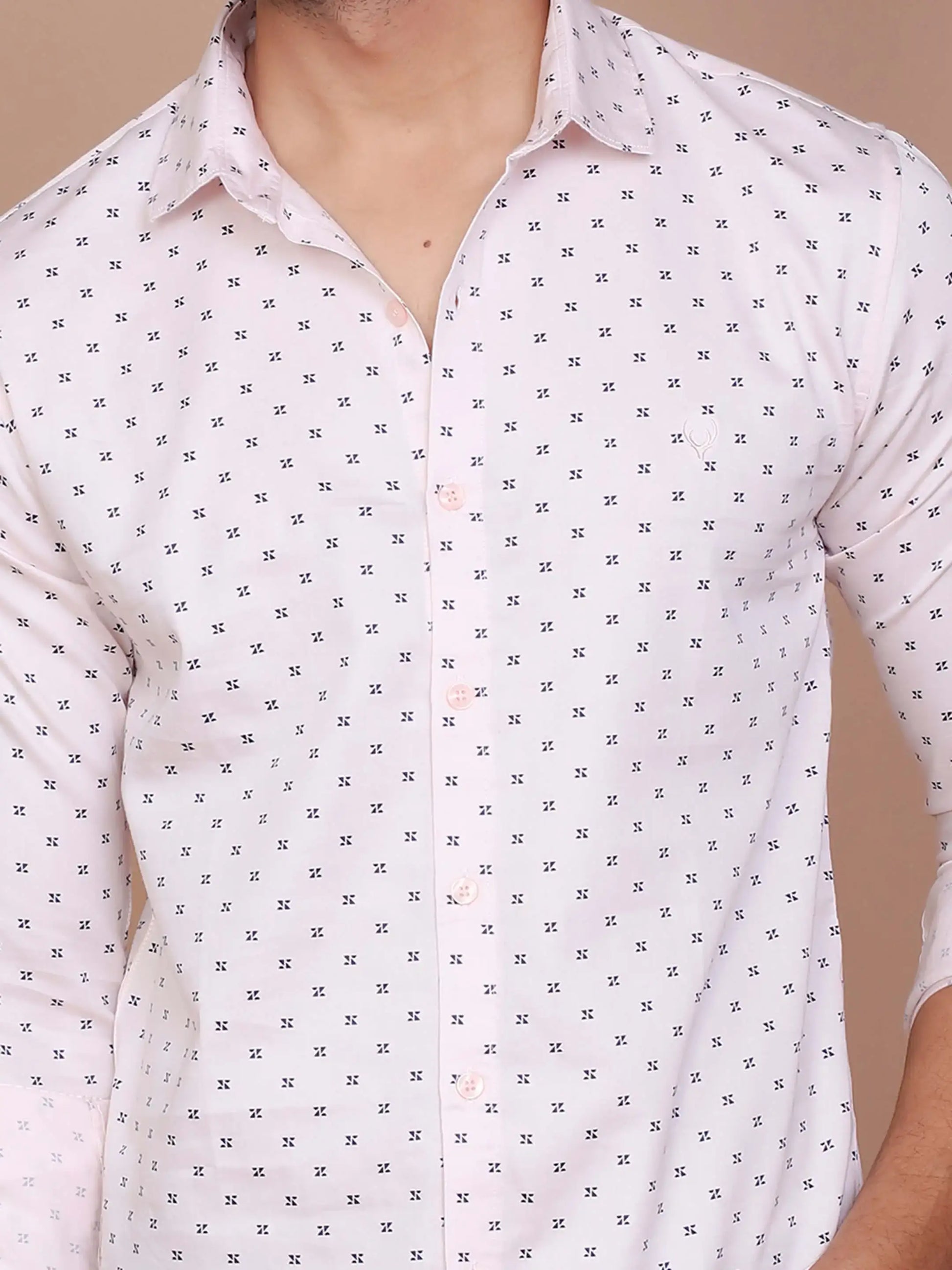 Buy-Ravinik-Men-Casual-Smart-Print-Classic-Collar-Cotton-Light-Pink-Slim-Fit-Shirt-Online-For-Men