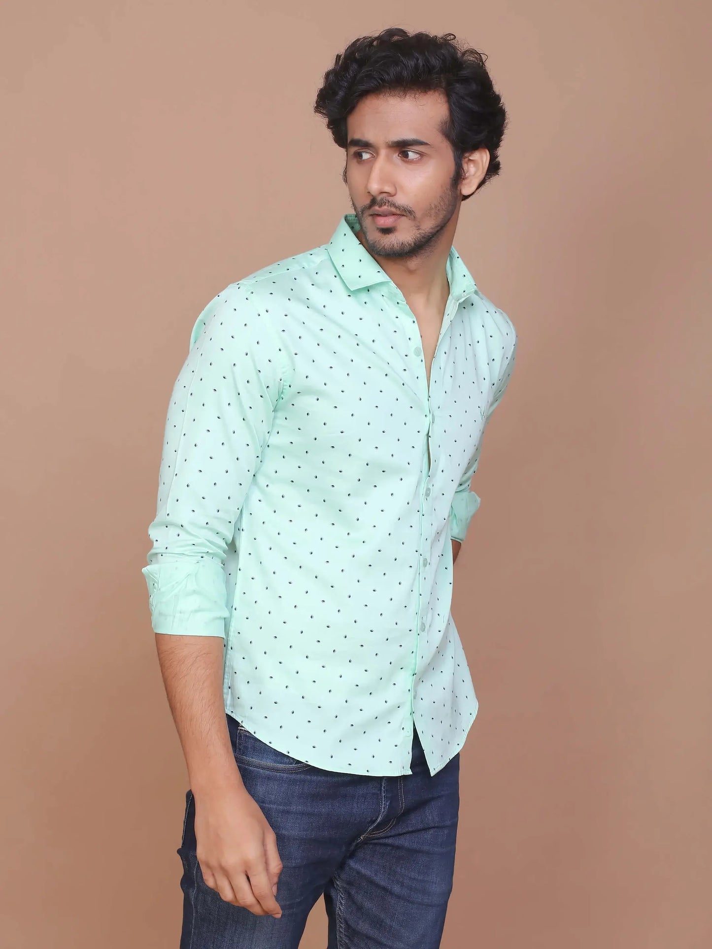 Buy-Ravinik-Men-Casual-Smart-Print-Classic-Collar-Cotton-Slim-Fit-Green-Shirt