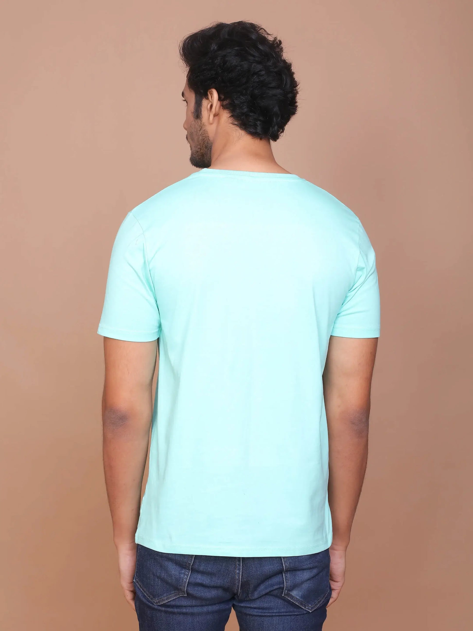 Buy-Ravinik-Men-Deer-Printed-Turquoise-Green-Round-Neck-T-shirt