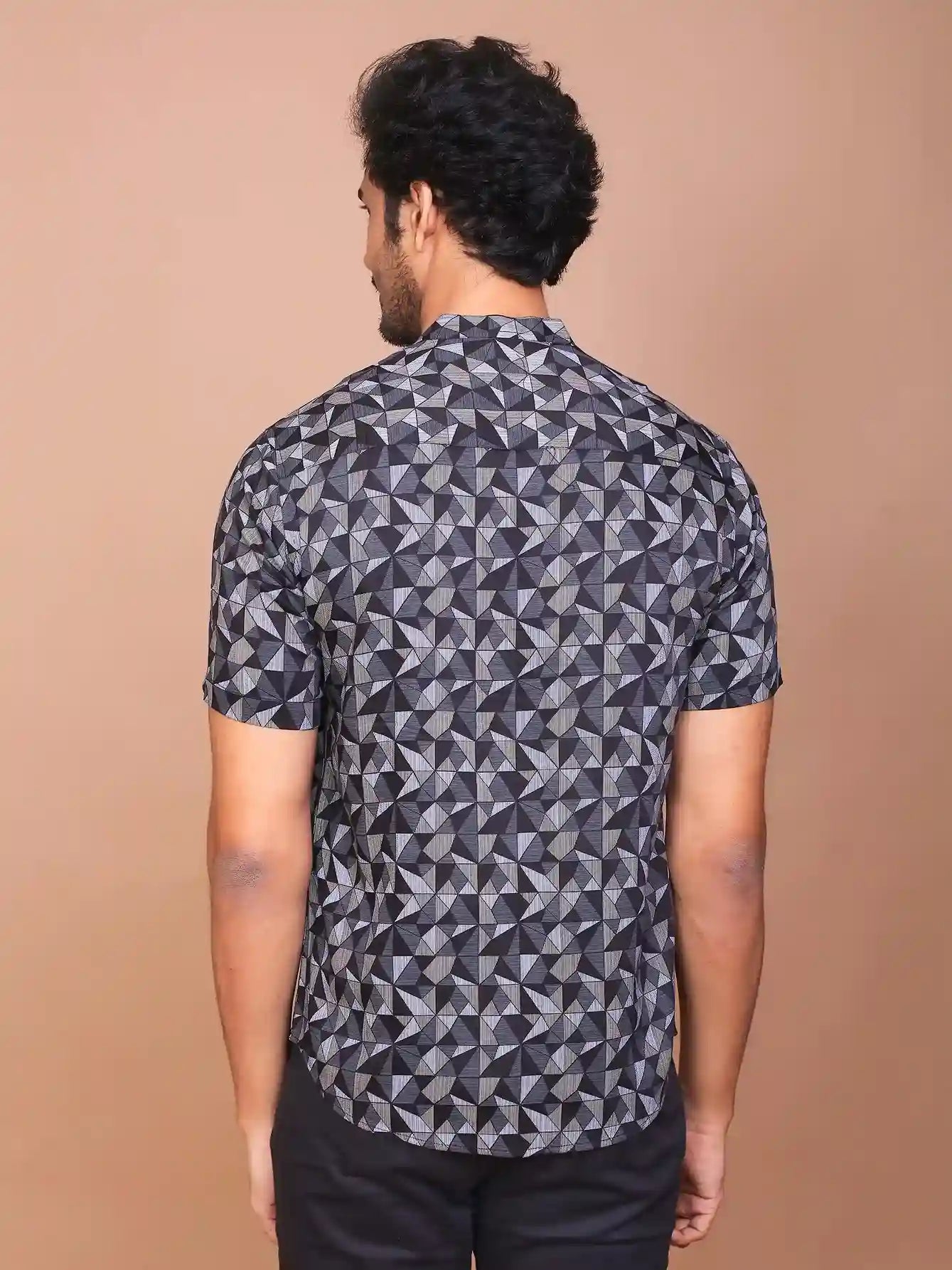 Buy-Ravinik-Men-Geomatric-Trigon-Band-Collar-Printed-Black-Cotton-Half-Sleeve-Shirt