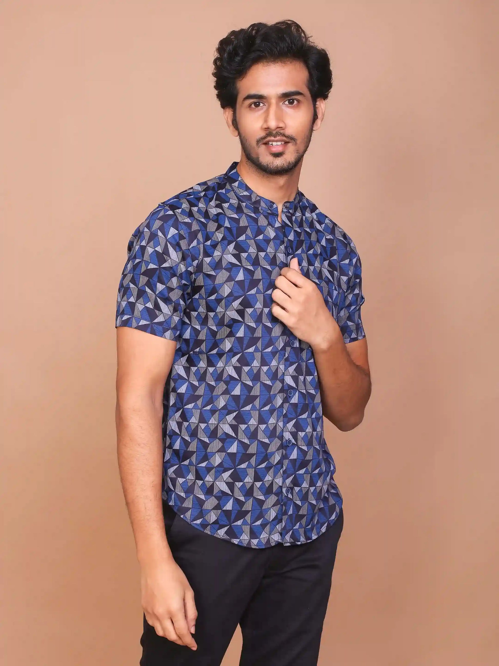 Buy-Ravinik-Men-Geomatric-Trigon-Printed-Band-Collar-Navy-Blue-half-sleeve-Cotton-Shirt