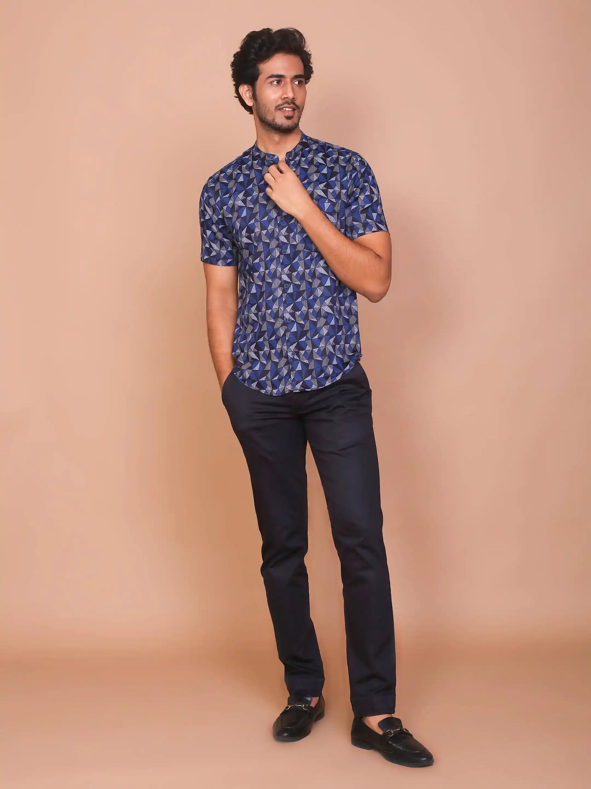 Buy-Ravinik-Men-Geomatric-Trigon-Printed-Band-Collar-Navy-Blue-half-sleeve-Cotton-Shirt