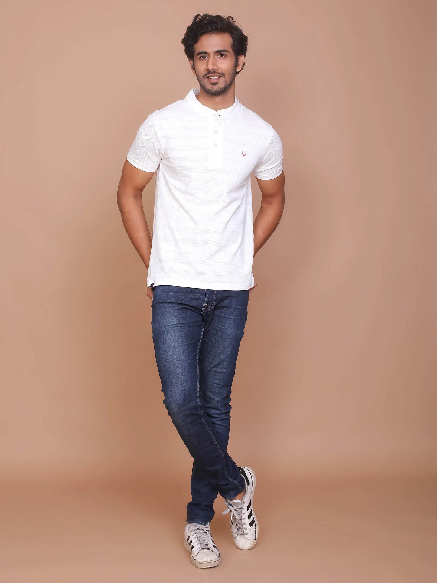 Buy-Ravinik-Men-Mandarin-Collar-Solid-White-Cotton-Casual-T-Shirt