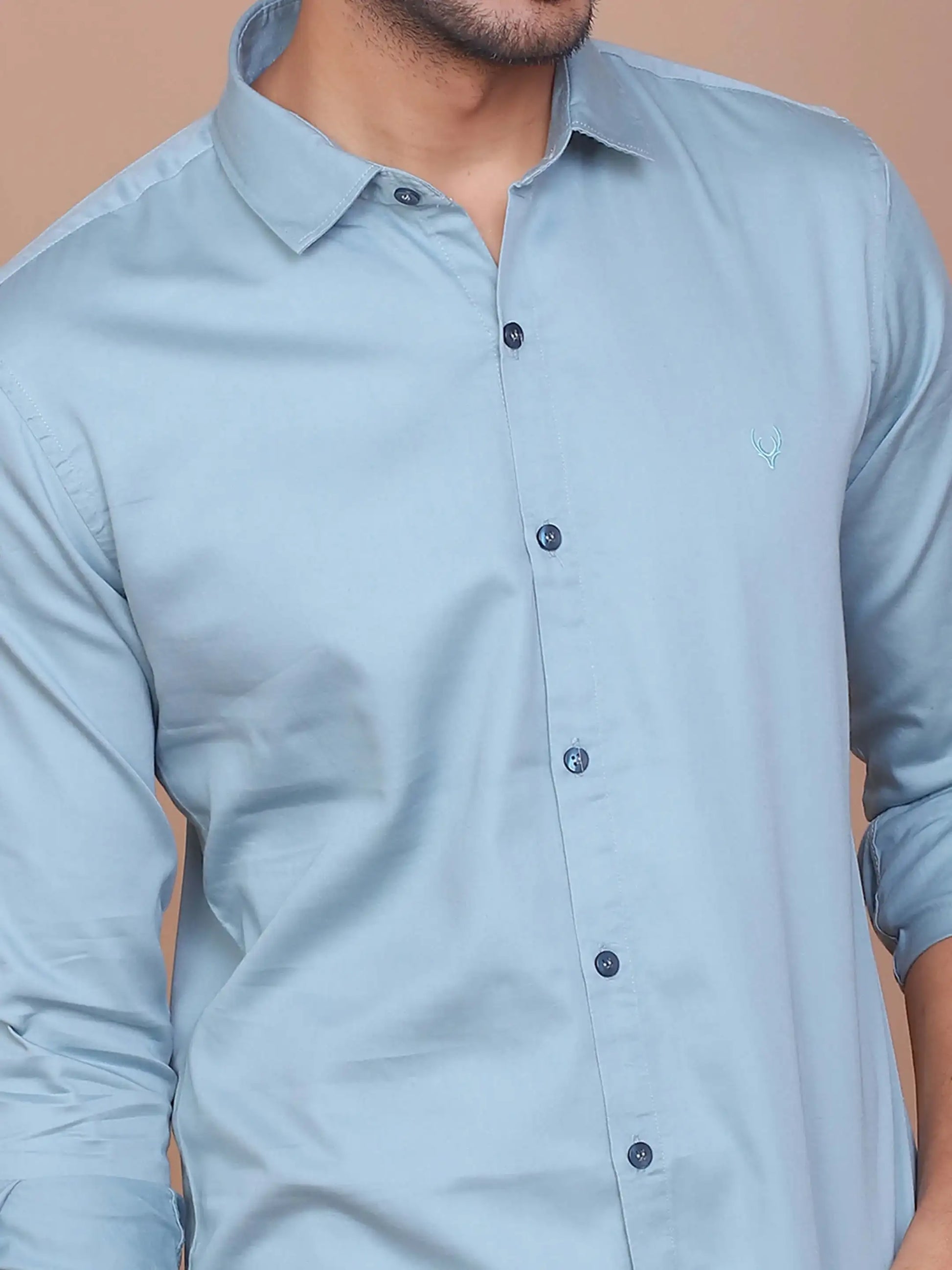 Buy-Ravinik-Men-Teal-Blue-Buff-Colored-Classic-Collar-Cotton-Shirt